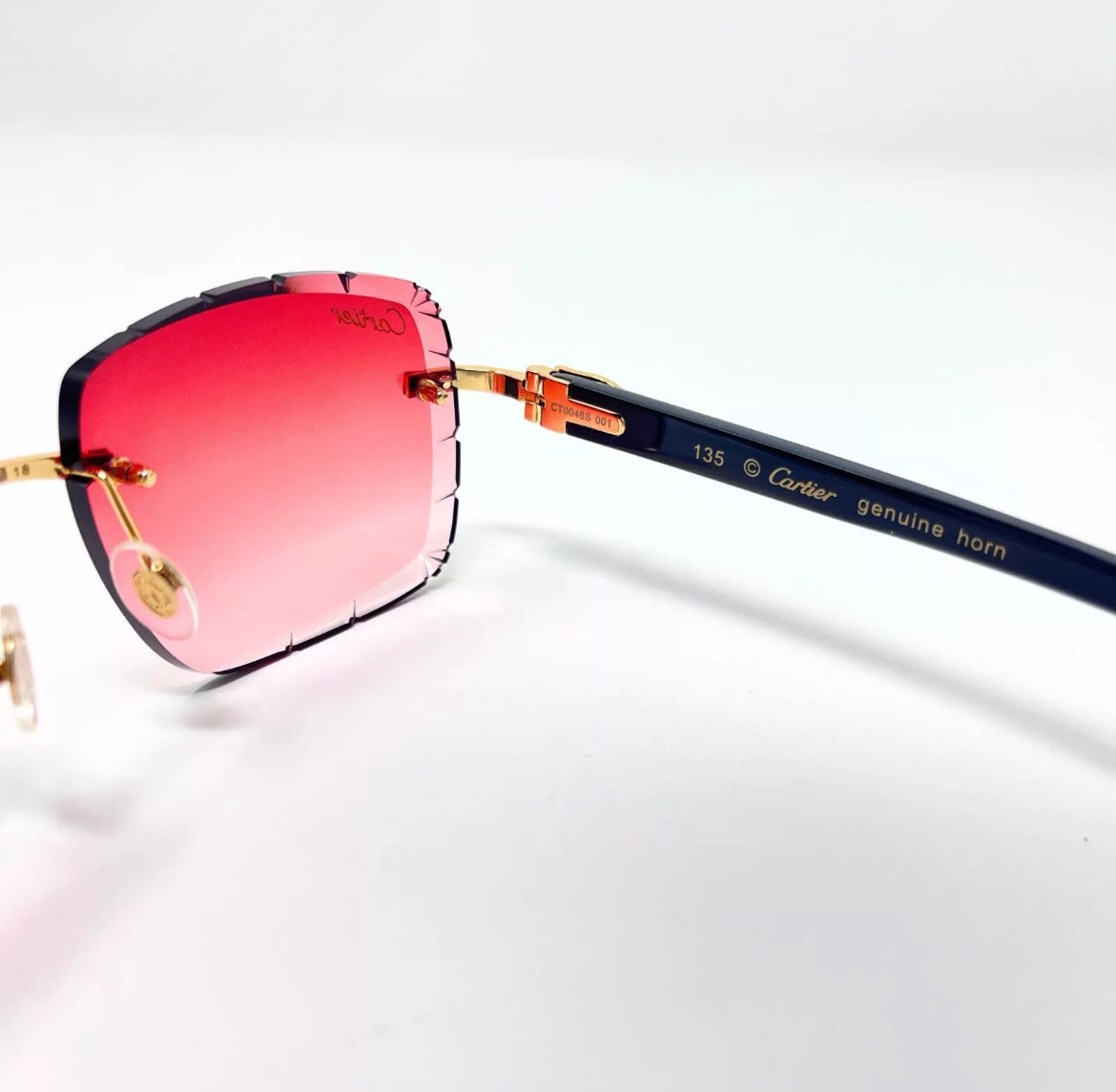 Pre-Owned Cartier Buffalo Horn Black Diamond Cut Sunglasses Red Gradient