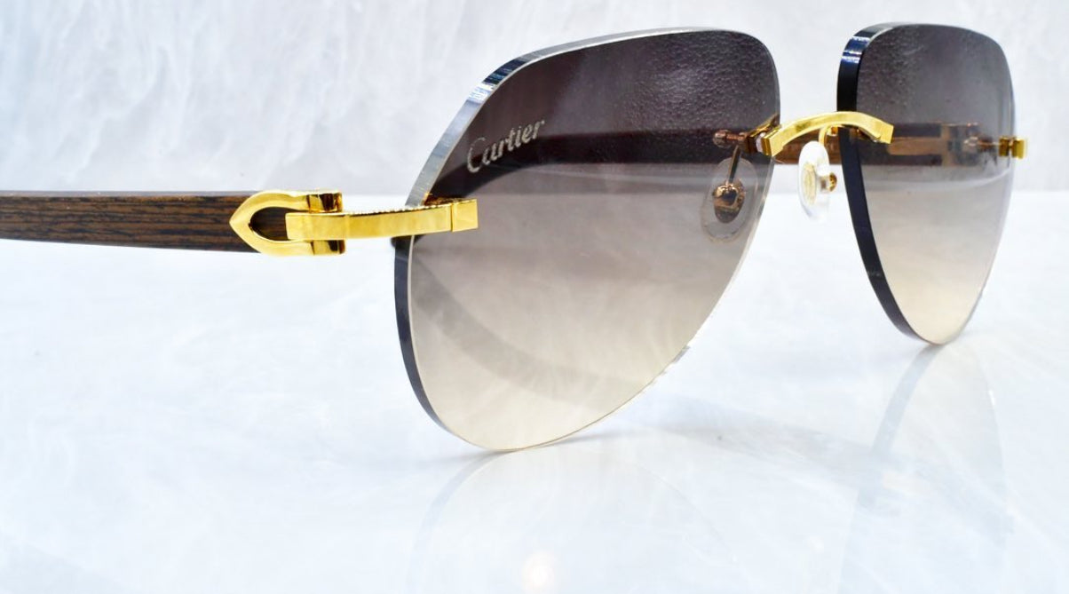Pre-Owned Wood Frame Brown Smoke Gradient