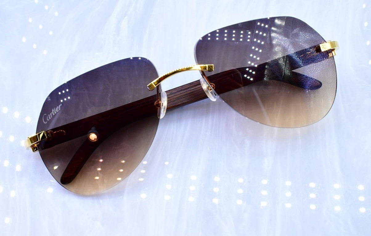 Pre-Owned Wood Frame Brown Smoke Gradient