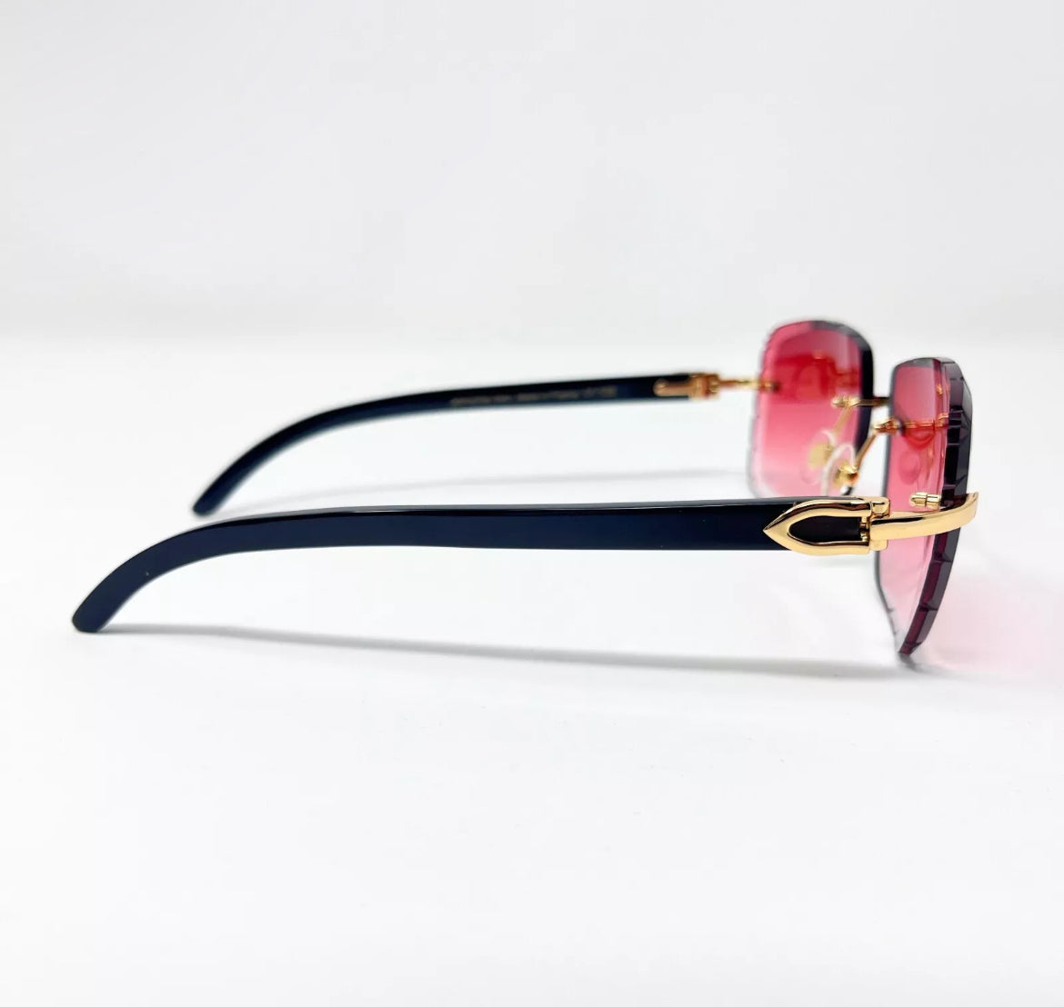 Pre-Owned Cartier Buffalo Horn Black Diamond Cut Sunglasses Red Gradient